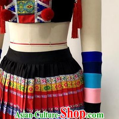 Chinese Guangxi Minority Performance Garment Costumes Yao Nationality Woman Dance Clothing Ethnic Dance Short Dress Uniforms