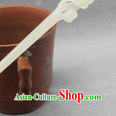 China Traditional Hair Accessories Cheongsam Headpiece Ancient Palace Lady Hair Stick Handmade Jade Carving Plum Blossom Hairpin