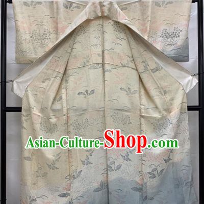 Japanese Traditional Festival Clothing Classical Flowers Pattern Tsukesage Kimono Costume Young Woman Beige Silk Yukata Dress