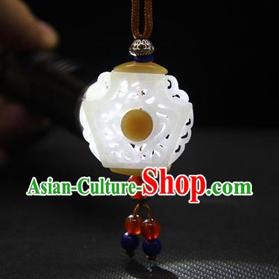 China Handmade Carving Hetian Jade Necklace National Jade Pendant Classical Cheongsam Jewelry Accessories