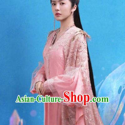 China Traditional Noble Lady Pink Dress Ancient Swordswoman Garment Costumes Romance Drama The Blessed Girl Yin Zhuang Clothing and Headpieces