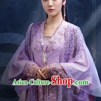 China Romance Drama The Blessed Girl Yin Zhuang Clothing Traditional Noble Lady Purple Dress Ancient Swordswoman Garment Costumes and Headpieces