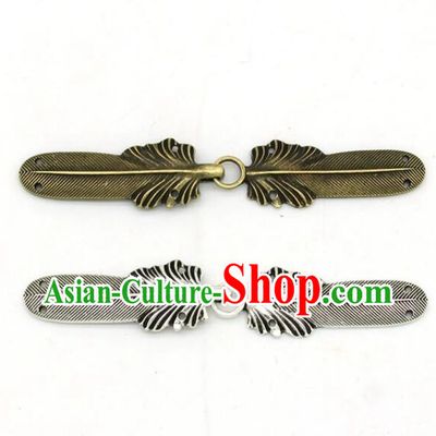 Top Handmade Metal Buttons European Cloak Couple Hooks Vintage Mantle Feather Clasps