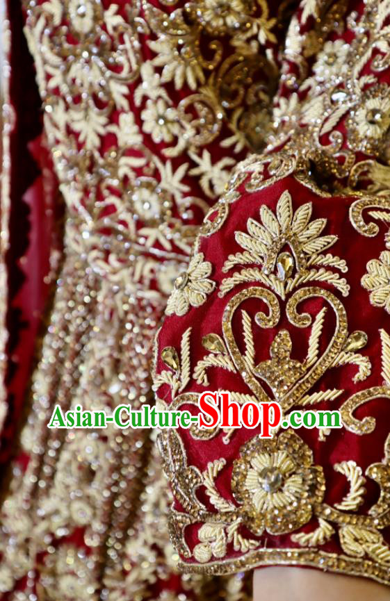Indian Wedding Dress Traditional Garment Costumes India Bride Embroidered Clothing Indian Wedding Dress Traditional Garment Costumes India Bride Embroidered Clothing