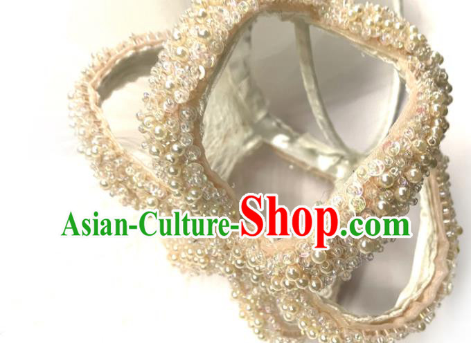 Handmade Party Children Headwear Baroque Style Royal Crown Top Halloween Pearls Veil Headdress Handmade Party Children Headwear Baroque Style Royal Crown Top Halloween Pearls Veil Headdress