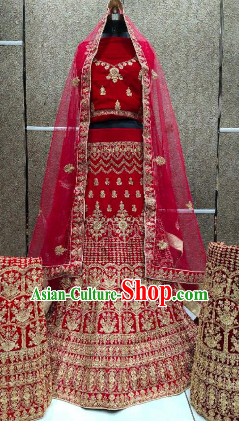 Top India Wedding Clothing Indian Traditional Bride Lengha Garment Embroidered Red Velvet Dress Outfit Top India Wedding Clothing Indian Traditional Bride Lengha Garment Embroidered Red Velvet Dress Outfit
