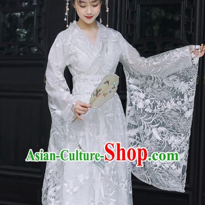 Chinese Traditional Costume Ancient Princess White Dress Clothing