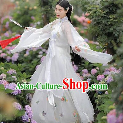Chinese Ancient Young Beauty Clothing Ming Dynasty Garment Costumes Traditional Hanfu Embroidered White Blouse and Skirt Complete Set