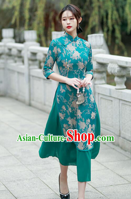 Chinese Traditional Green Cheongsam Middle Sleeve Dress Aodai Qipao Chinese Traditional Green Cheongsam Middle Sleeve Dress Aodai Qipao