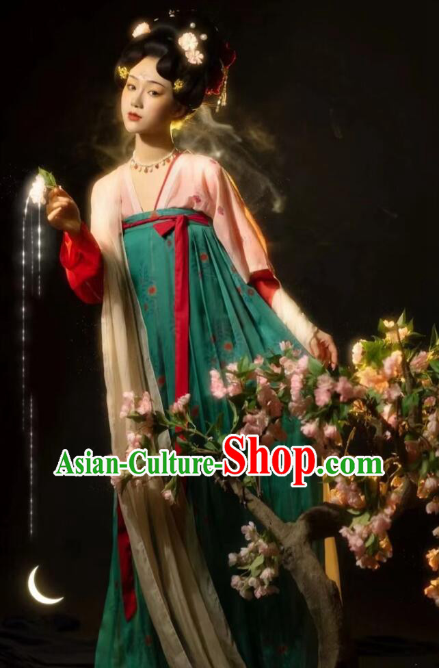 Chinese Ancient Palace Princess Green Dress Clothing Tang Dynasty Garment Costumes Chinese Ancient Palace Princess Green Dress Clothing Tang Dynasty Garment Costumes