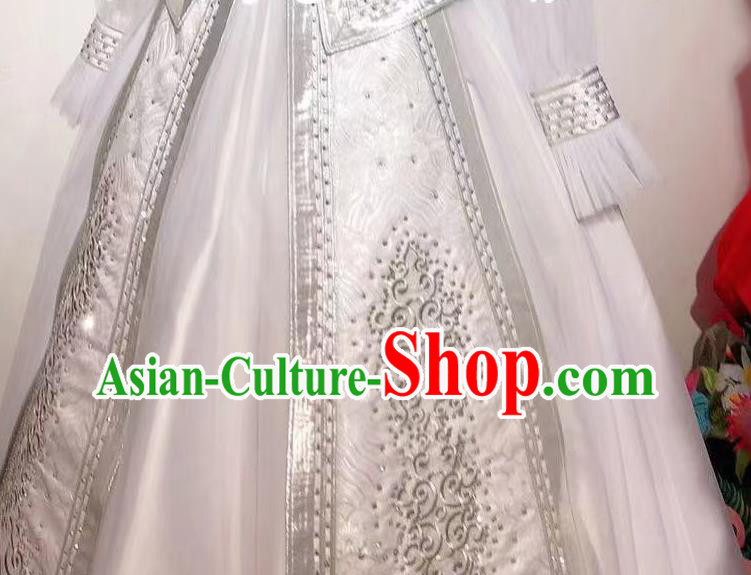 Top Handmade Mongolian Robe Chinese Mongol Nationality White Dress Traditional Wedding Bride Costume Top Handmade Mongolian Robe Chinese Mongol Nationality White Dress Traditional Wedding Bride Costume