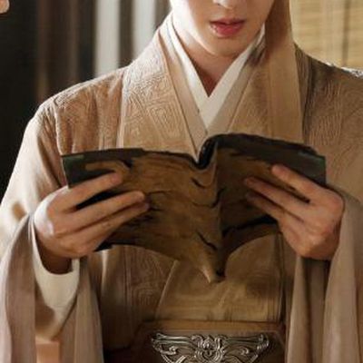 Chinese Love and Redemption King Apparels Ancient Swordsman Clothing Wuxia TV Series Young Childe Garment Costumes
