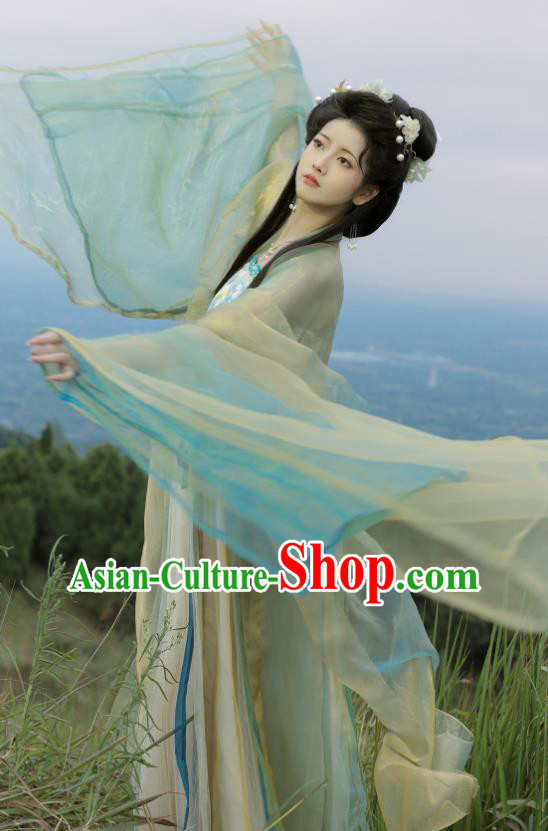 Chinese Ancient Palace Beauty Clothing Tang Dynasty Princess Garment Costumes Traditional Green Hanfu Dresses Chinese Ancient Palace Beauty Clothing Tang Dynasty Princess Garment Costumes Traditional Green Hanfu Dresses