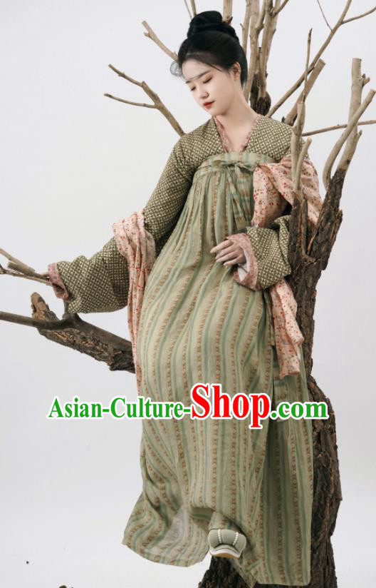 Chinese Ancient Country Lady Dress Tang Dynasty Hanfu Traditional Garment Costumes Complete Set Chinese Ancient Country Lady Dress Tang Dynasty Hanfu Traditional Garment Costumes Complete Set