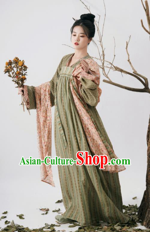Chinese Ancient Country Lady Dress Tang Dynasty Hanfu Traditional Garment Costumes Complete Set Chinese Ancient Country Lady Dress Tang Dynasty Hanfu Traditional Garment Costumes Complete Set