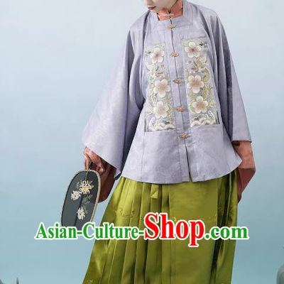 China Traditional Embroidered Hanfu Fashion Ancient Ming Dynasty Replica Costumes Young Woman Lilac Jacket Pink Blouse and Green Mamian Qun