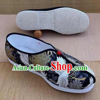 Chinese Strong Cloth Soles Shoes Traditional Kung Fu Shoes Handmade Old Peking Crane Shoes