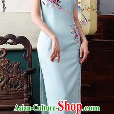 Chinese Traditional Dress Light Blue Sleeveless Cheongsam Embroidered Peony Long Qipao