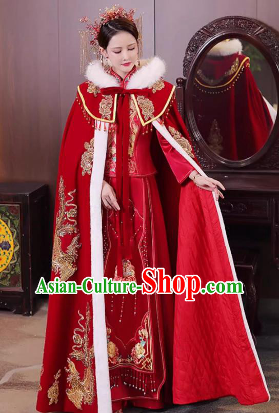 China Ancient Bride Costume Traditional Hanfu Wedding Clothing Embroidered Red Cloak China Ancient Bride Costume Traditional Hanfu Wedding Clothing Embroidered Red Cloak