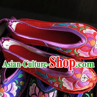 Top Handmade Red Cloth Shoes Traditional Embroidered Shoes Wedding Shoes