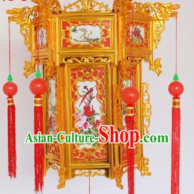 Chinese Gold Lamp Handmade Plastic Lantern Traditional Palace Lantern