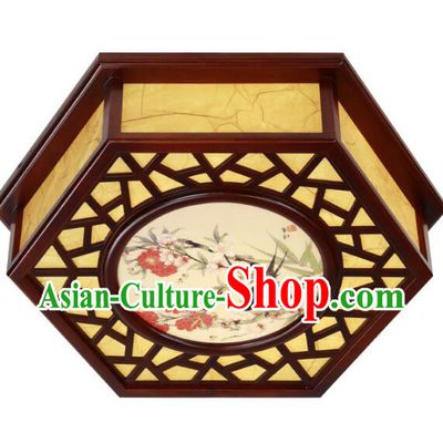 Chinese Painting of Birds and Flowers Lantern Handmade Wood Lantern Traditional Ceiling Parchment Lamp