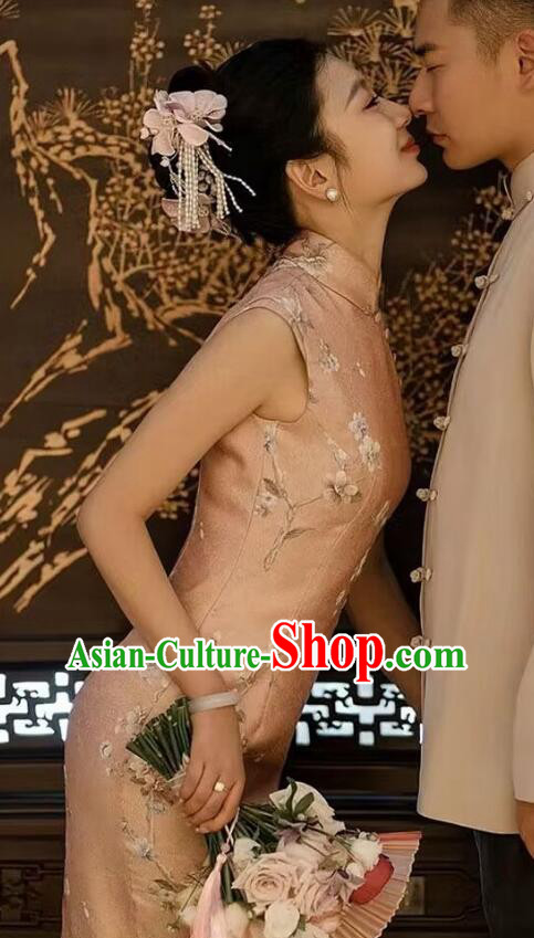 China Traditional Wedding Cheongsam Elegant Mandarin Dress Bride Pink Qipao China Traditional Wedding Cheongsam Elegant Mandarin Dress Bride Pink Qipao