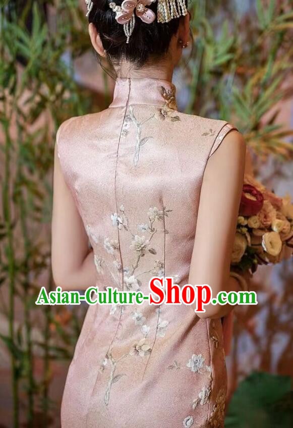 China Traditional Wedding Cheongsam Elegant Mandarin Dress Bride Pink Qipao China Traditional Wedding Cheongsam Elegant Mandarin Dress Bride Pink Qipao