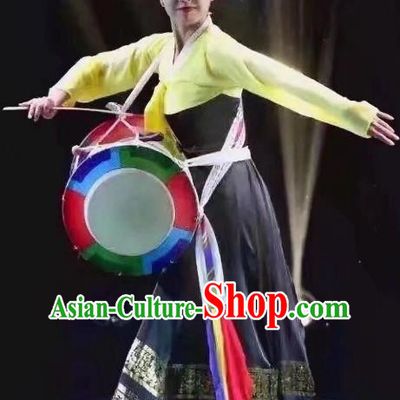 Korean Ethnic Costumes Stage Performance Costumes And Korean Tribal Elders' Encouragement