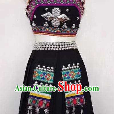 China Ethnic Yunnan Lincang Wa Minority Women Dance Performance Costume Accessories Various Minority Traditional Festival Costumes