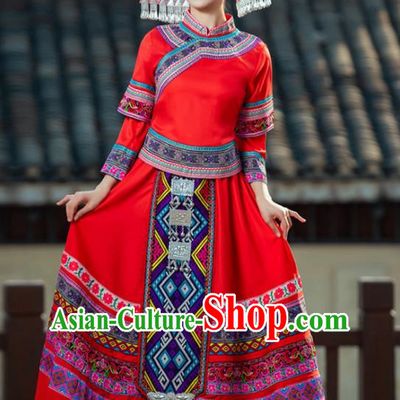 March Three Zhuang Traditional Costume Adult Guangxi Minority Costume Female Festival Performance Dance Costume