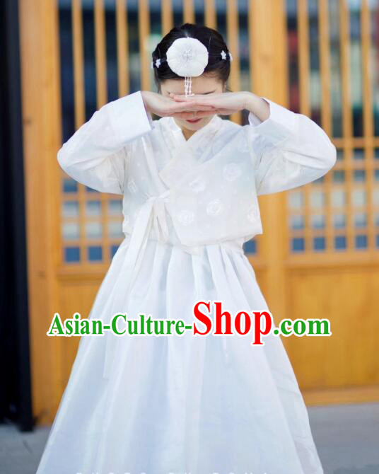 Korean Female Hanbok Traditional Court Princess Costume Bride White Fashion Korean Female Hanbok Traditional Court Princess Costume Bride White Fashion