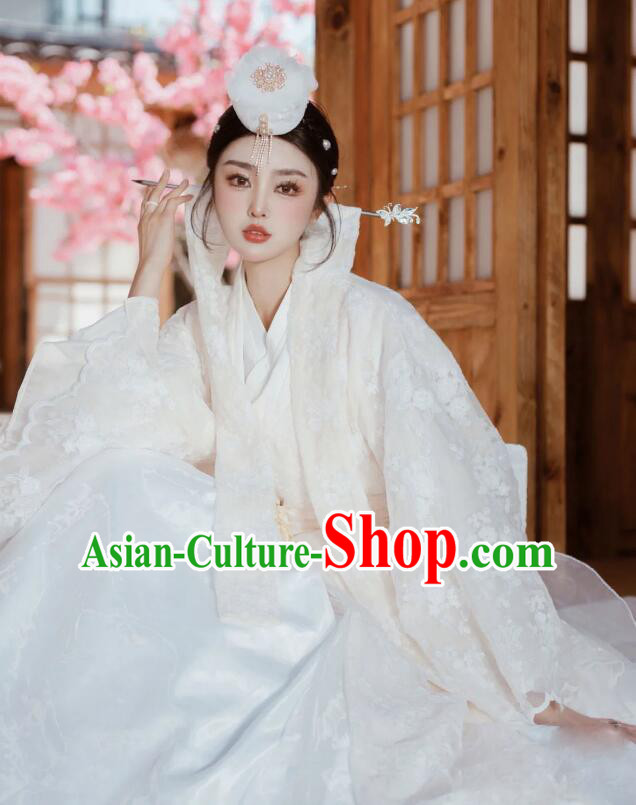 Korean Bride White Fashion Princess Hanbok Traditional Costume Wedding Dress Korean Bride White Fashion Princess Hanbok Traditional Costume Wedding Dress