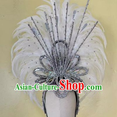 Opening Dance Performance White Feather Headdress Dance Team Samba Carnival Halloween