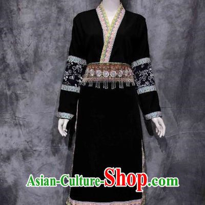 Gelao Traditional Costumes Guizhou National Performance Costumes Guangxi