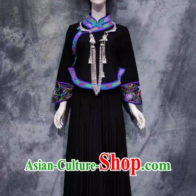 Yunnan Wenshan Zhuang Costume Black Clothes Zhuang Photo Costumes March 3 56 Minority Performances