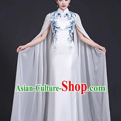 Top Stage Catwalk Costumes Long Guzheng Water Sleeve Dance Blue And White Porcelain Cheongsam Chinese Style White Dress Embroidery