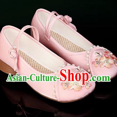 Hanfu Shoes With Pearl Round Toe Embroidery