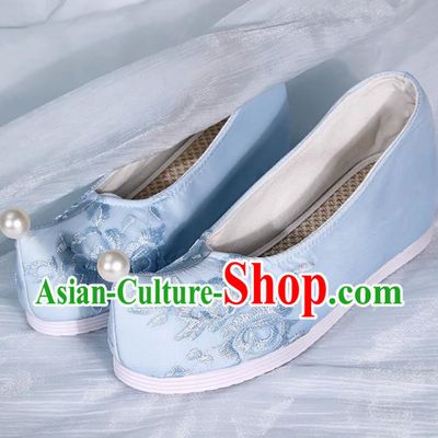 Embroidered Hanfu Shoes Light Blue Pearl Inner Height Increase
