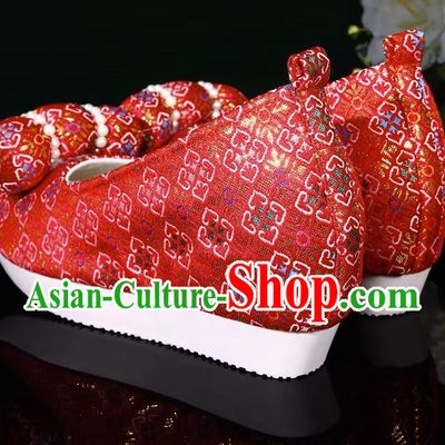 Red Hanfu Shoes Small Pillows Heightening And Restoration Green Climbing Cloud Shoes Cloud Head Cloth Shoes Horse Noodles Made In The Ming Dynasty