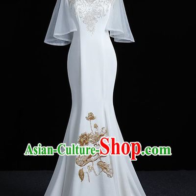 Chinese Design High End Evening Dress Trailing White Long Catwalk Costume Fishtail Slim Fit Mid Sleeve Annual Meeting Dress Skirt