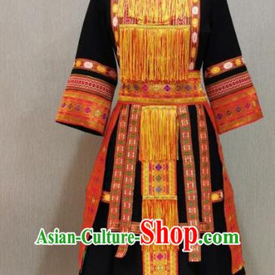 Traditional Guangxi Yao and Zhuang Costumes National Catwalk Costumes
