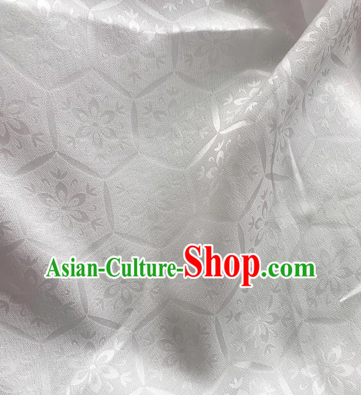 White China Traditional Tortoiseshell Pattern Fabric Cheongsam Cloth Jacquard Damask Classical Mulberry Silk White China Traditional Tortoiseshell Pattern Fabric Cheongsam Cloth Jacquard Damask Classical Mulberry Silk