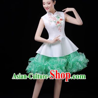 Green Modern Dance Costume Fashion Opening Dance Costume Chorus Singing Dancer Skirt Square Dance Costume Female