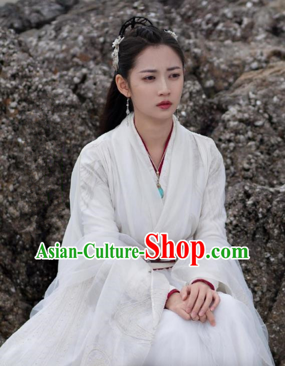 Ancient Chinese Sword Saint Young Woman Costumes TV Drama Mirror A Tale of Twin Cities Kong Sang Princess Bai Ying White Dresses Ancient Chinese Sword Saint Young Woman Costumes TV Drama Mirror A Tale of Twin Cities Kong Sang Princess Bai Ying White Dresses