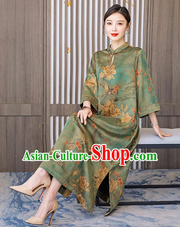 China Magnolia Pattern Cheongsam Traditional Clothing Oversize Green Dress Classic Qipao China Magnolia Pattern Cheongsam Traditional Clothing Oversize Green Dress Classic Qipao