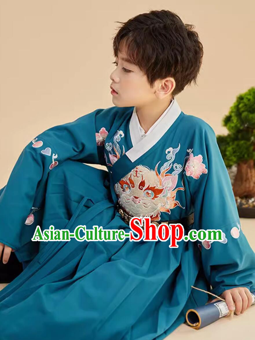Chinese Ming Dynasty Embroidered Tiger Green Robe Traditional Hanfu Children Costumes Chinese Ming Dynasty Embroidered Tiger Green Robe Traditional Hanfu Children Costumes