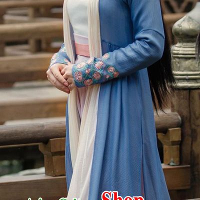 Chinese Ancient Noble Lady Costumes TV Series Jun Jiu Ling Princess Jun Zhenzhen Dresses