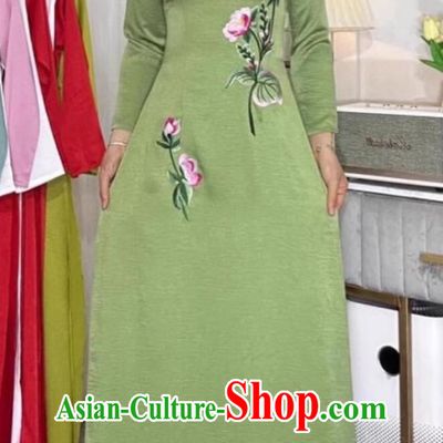 Green Embroidered Vietnamese Ao Daikin Ethnic Style Retro Skirt Suit