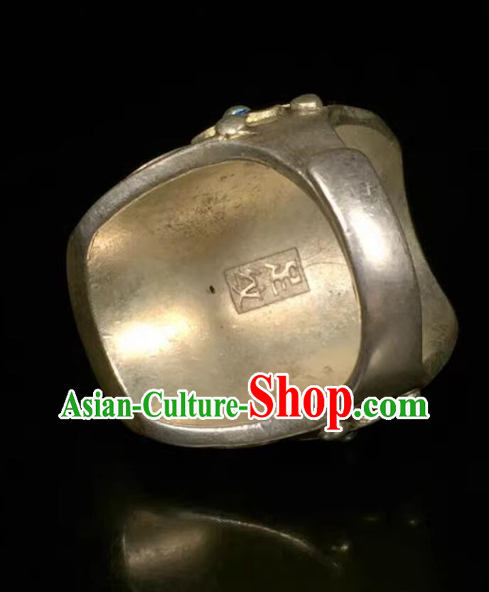 Chinese Qing Dynasty Jade Carving Ring Ancient China Classic Jewelry Silver Finger Ring Chinese Qing Dynasty Jade Carving Ring Ancient China Classic Jewelry Silver Finger Ring